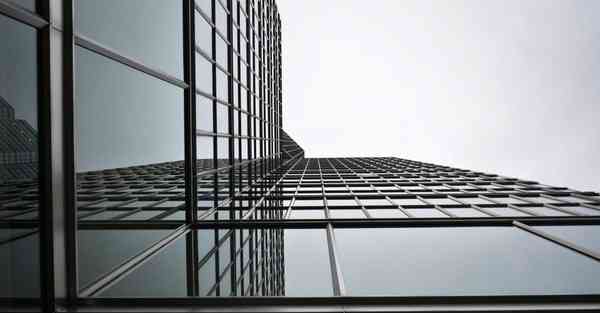 怎么在键盘上面加照片_怎么在键盘上面打出顿号