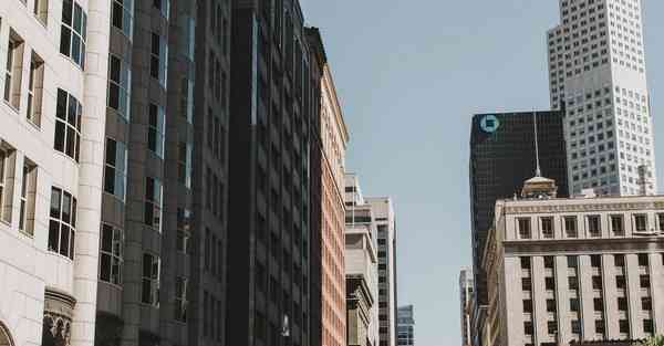 拍摄mv时的画外音是什么