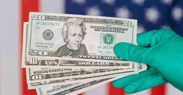 拍摄mv时的画外音是什么