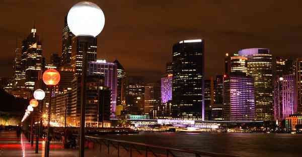 孩子拍摄mv_孩子拍嗝的正确方法