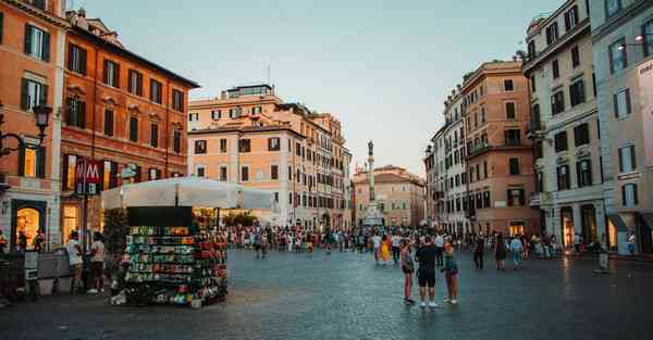 以前拍摄的mv_洋气拼色大码小衫