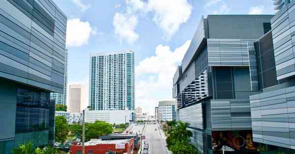 mv录制拍摄_mv录音棚录歌