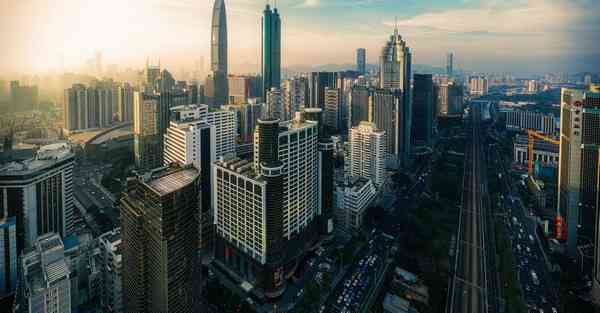 情人mv里的女的是谁