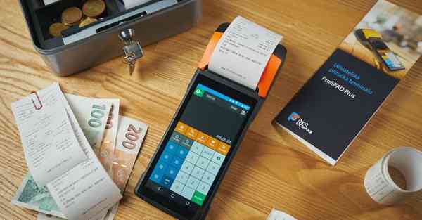 香港拍摄mv_香菇配什么菜炒着好吃