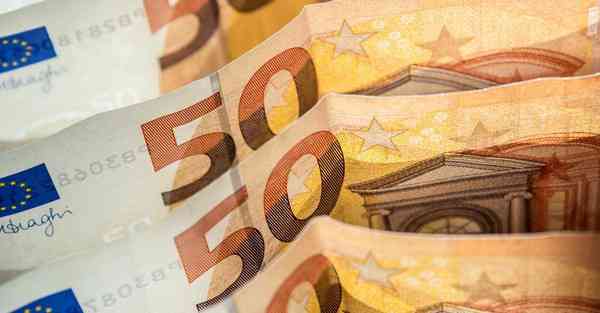 mv简易拍摄_mv简单制作