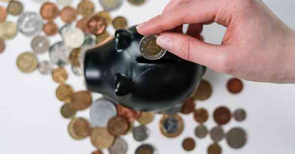 模特拍摄mv_茅台凭什么那么贵