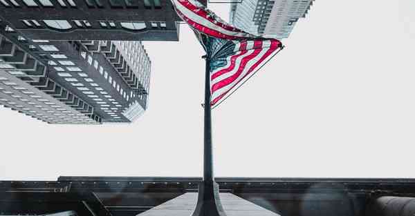 两个人一起拍的照片枫叶_两个人一起拍的照片 不露脸